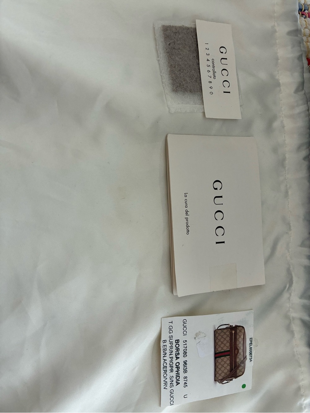 Gucci Brown GG Supreme Canvas Crossbody with Green-Red Web Stripe - Picture 3 of 16